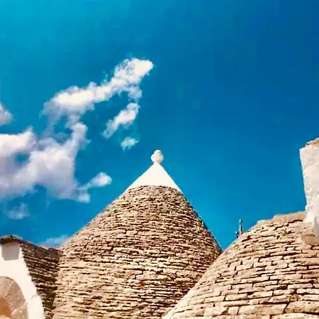 Holiday home Trulli Lalu Incantevoli